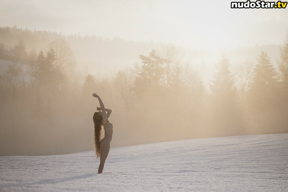 thinloth Naakte OnlyFans Gelekte Foto #9