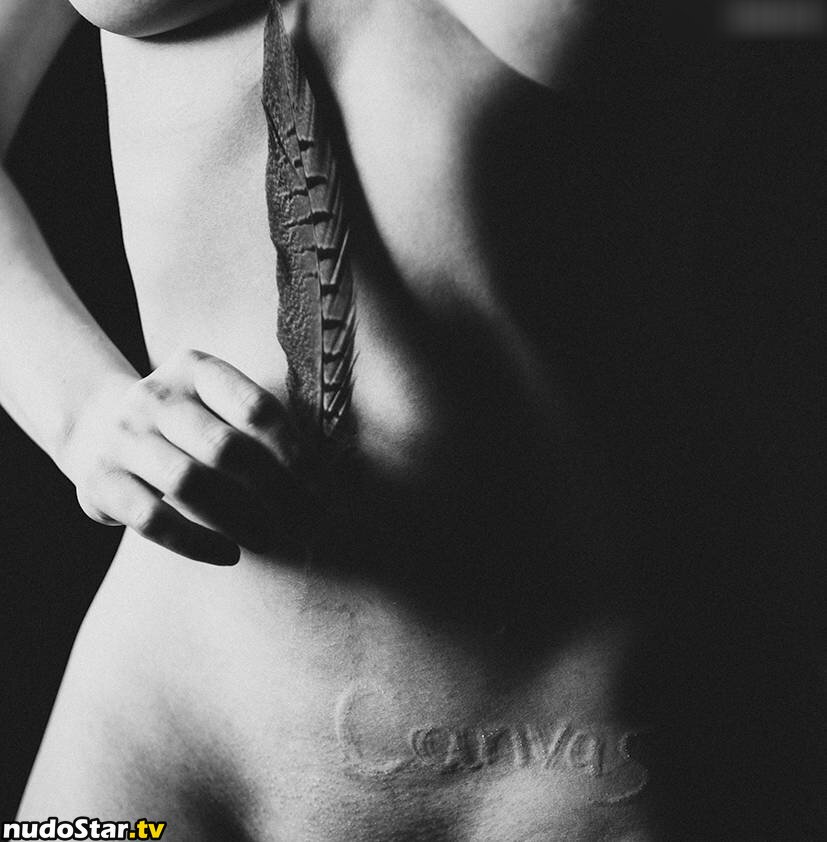 thinloth Naakte OnlyFans Gelekte Foto #52