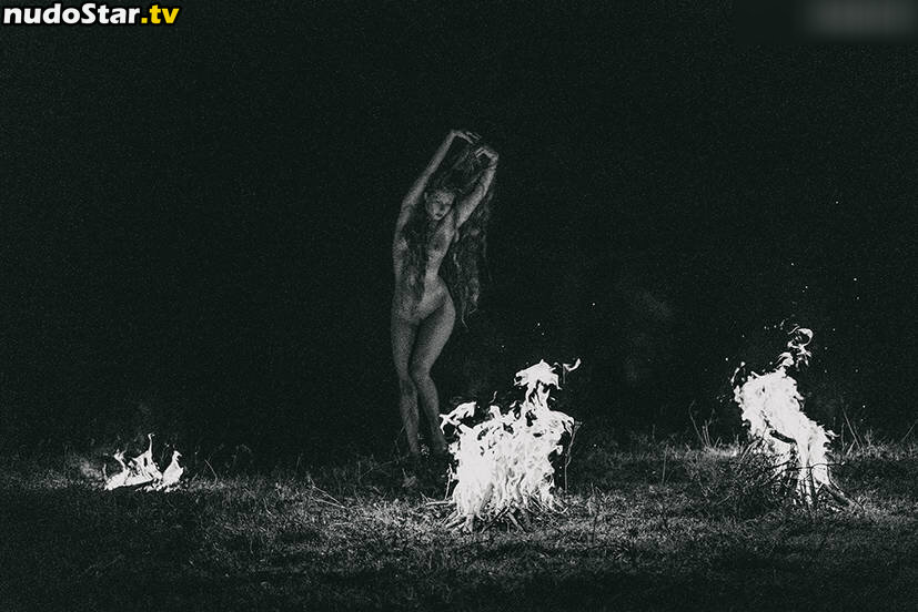 thinloth Naakte OnlyFans Gelekte Foto #59